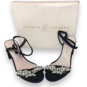 NWT Chinese Laundry Rosetta Embellished Open Toe Heels Size 6.5